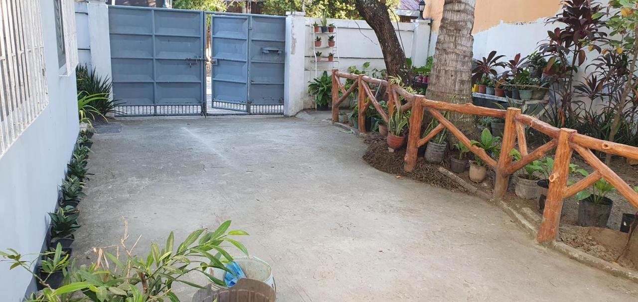 House For Rent Iloilo Arevalo Villa Екстериор снимка